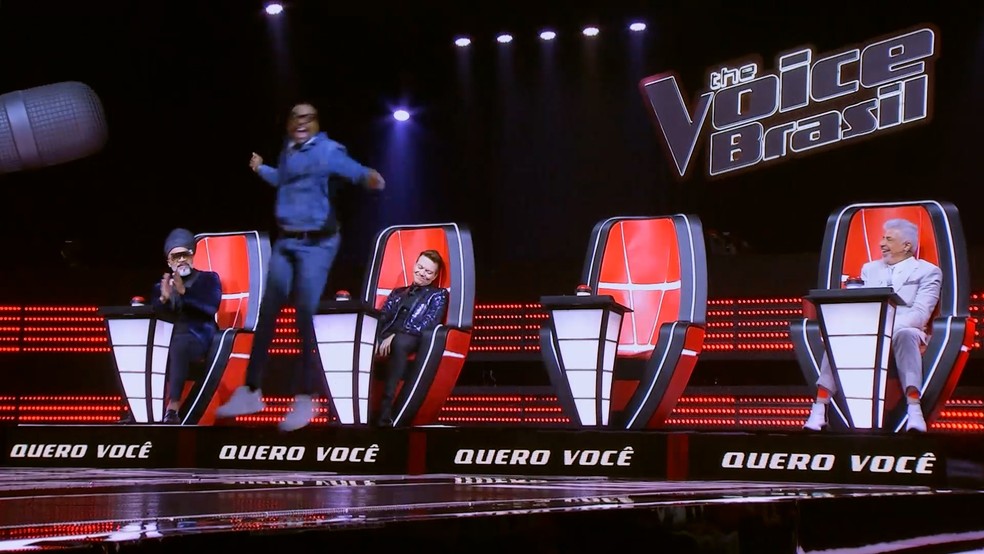 The Voice Brasil: última noite de Audições tem Teló com o coração