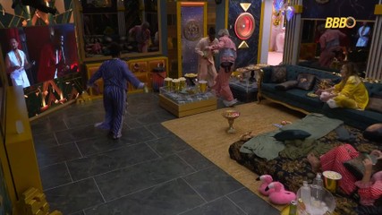 Festa do 'Cooler do Pijama' emociona e anima Top 5 do BBB 26