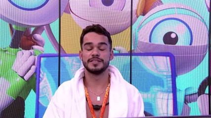Vídeos do Raio-X de segunda, 14/4, do BBB 25