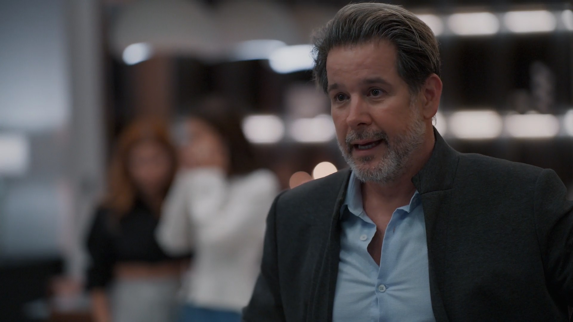 Três Graças: Ferette arma novo plano para separar Viviane e Leonardo