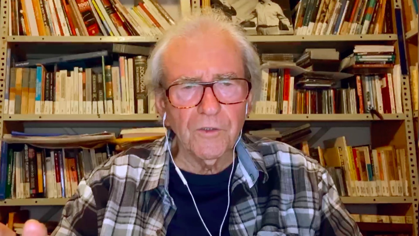 Juca de Oliveira imaginava reencontro com outros atores após a morte: 'Representando uma peça'