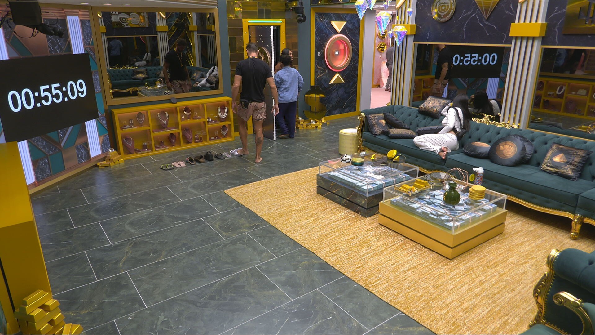 Milena entra antes de Jonas Sulzbach para fazer Raio-X no BBB 26 e brother reclama: 'Era eu'