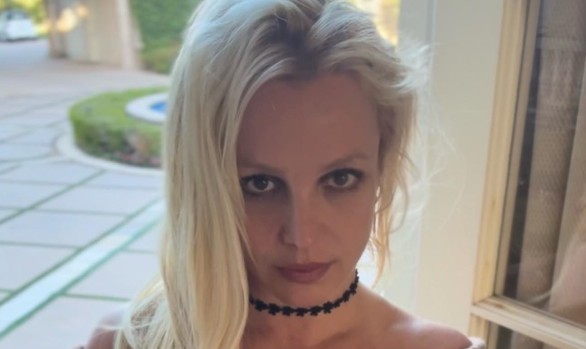 Britney Spears é solta cerca de 9 horas após ser presa por dirigir embriagada