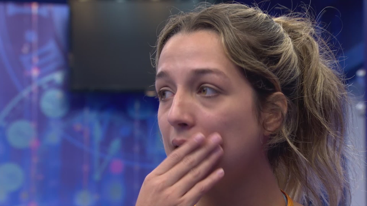 Samira revela informação verdadeira sobre o Anjo a Juliano Floss: 'Se você contar, vai ficar feio'