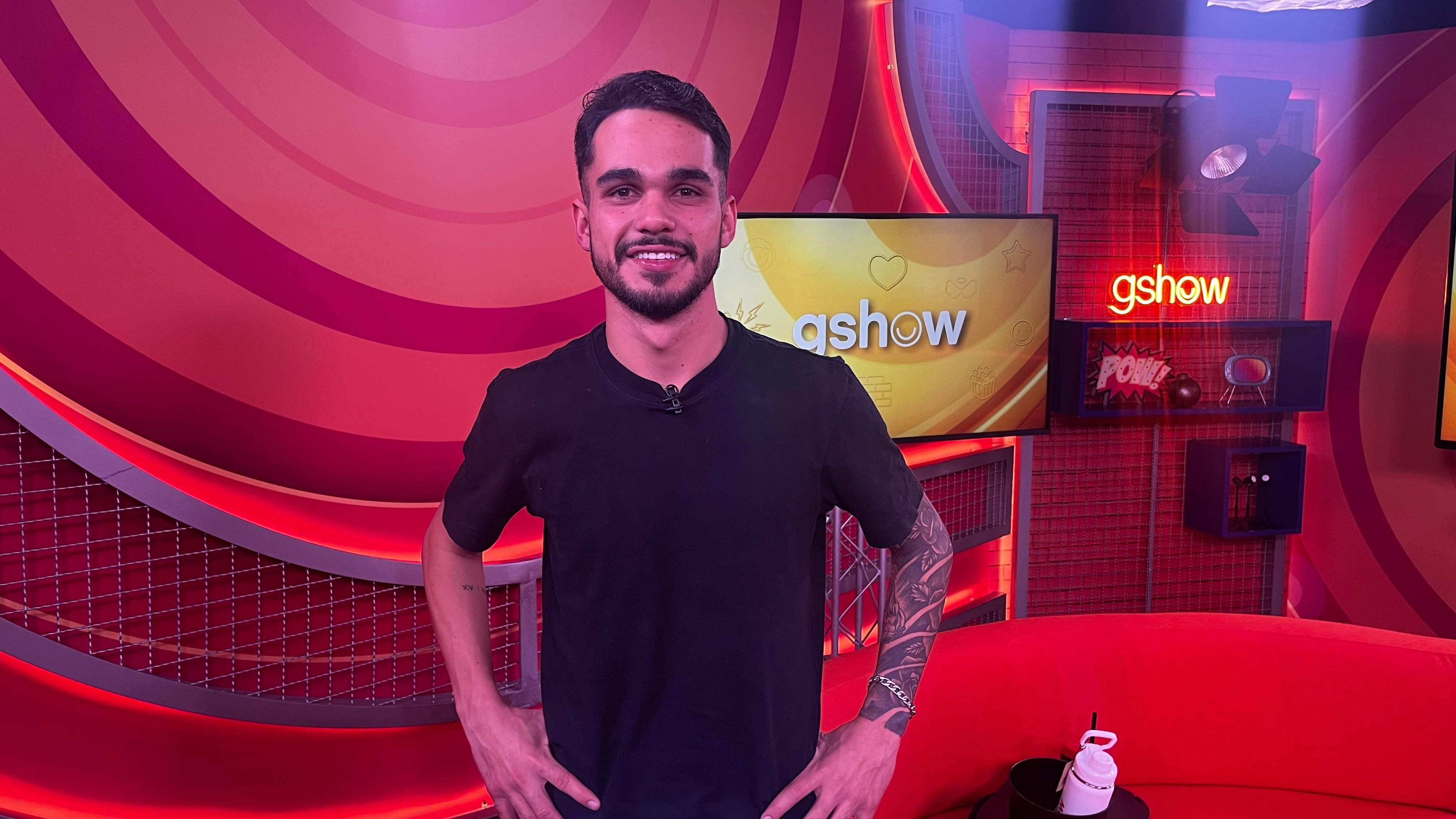 Arrependimento com Aline, beijo em Thamiris e descoberta sobre irmão: veja as reações de João Gabriel no Bate-Papo BBB