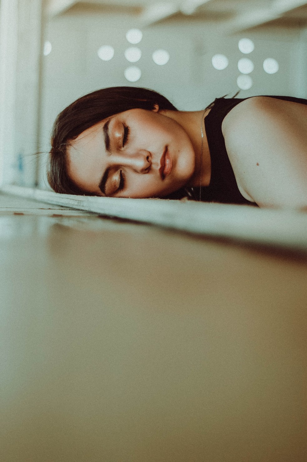 Mulher dormindo — Foto: Reprodução/Unsplash