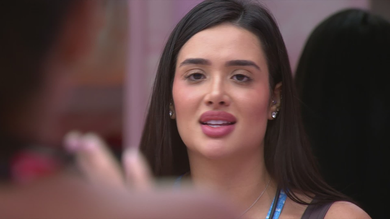 Jordana admite emoji de 'cobra' para Gabriela em conversa e sisters expõem estratégias de voto