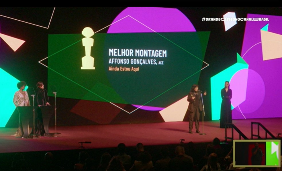 Ainda Estou Aqui vence na categoria 'melhor montagem' no Prêmio Grande Otelo 2025 — Foto: Youtube