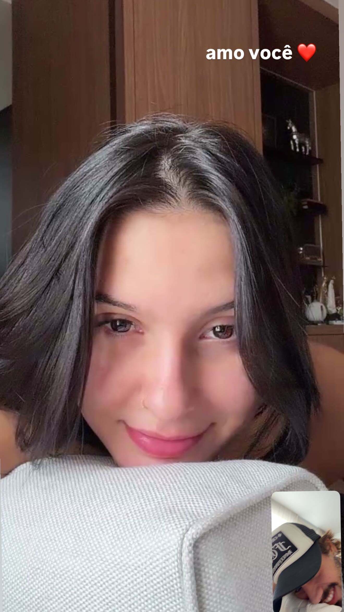 Zé Felipe se declara para Ana Castela em chamada de vídeo