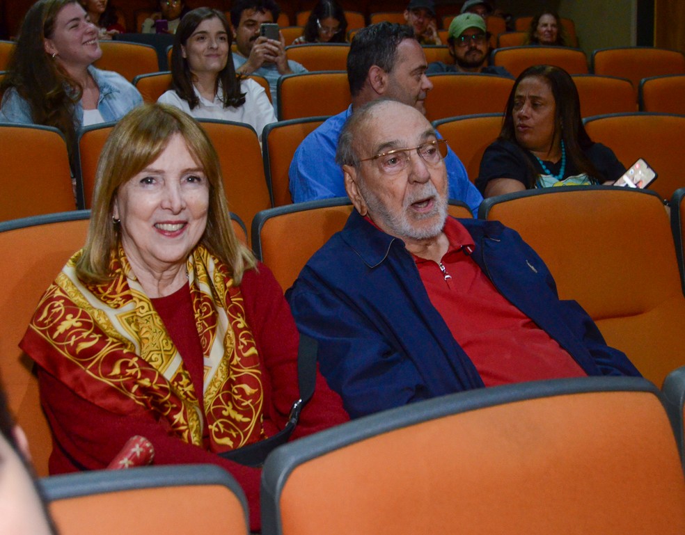 Lima Duarte recebe homenagem em São Paulo — Foto: Araujo/AgNews
