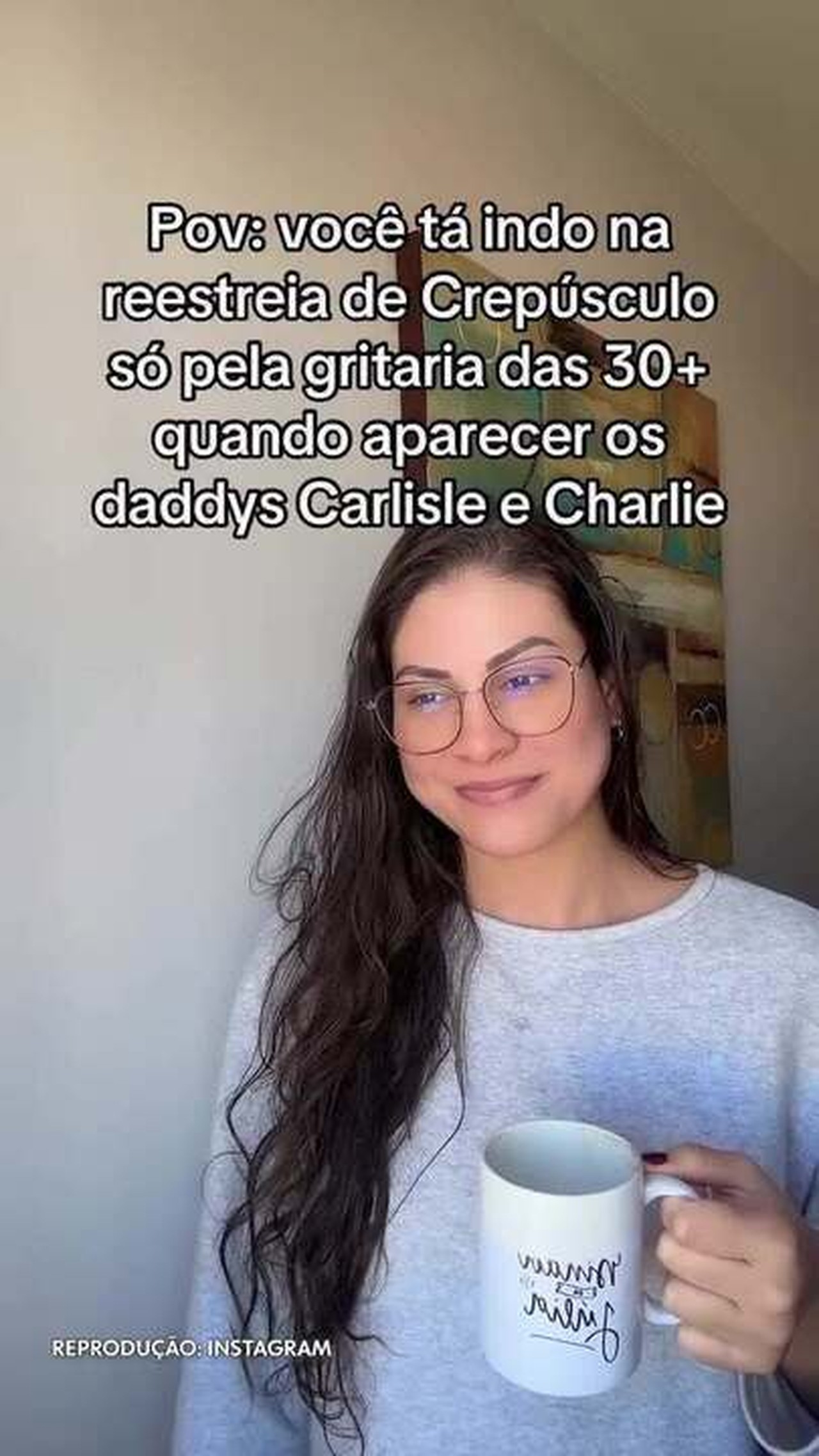 Fãs vibram com Crepúsculo no cinema e reações aos 'erros' e cenas emblemáticas viralizam