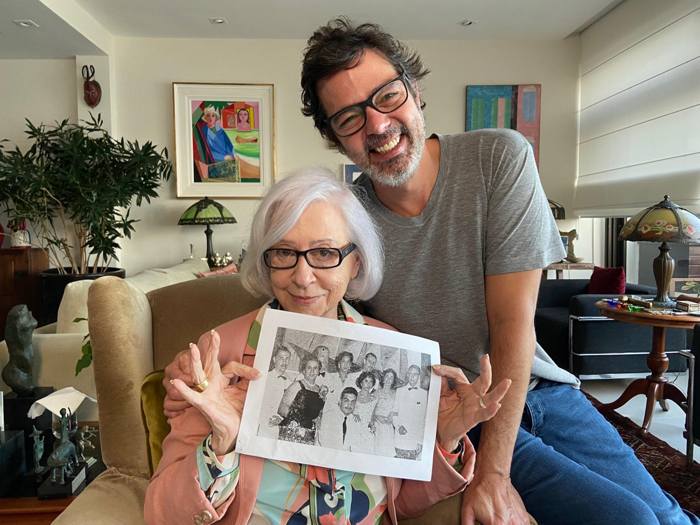 Chico Anysio fez par romântico com Fernanda Montenegro no início da carreira: 'A gente não se largava'