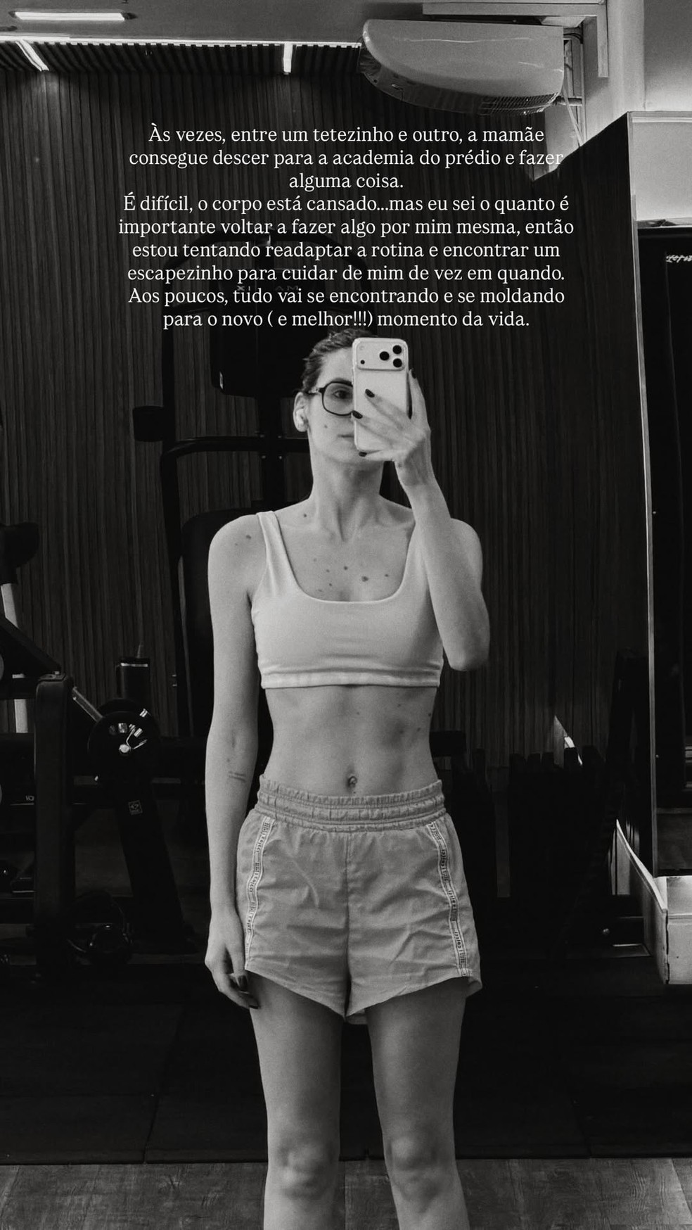 Camila Queiroz desabafa após voltar à rotina de treinos em meio à amamentação: 'Corpo está cansado' — Foto: Instagram