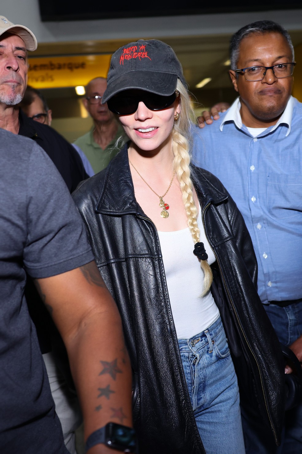 Anya Taylor-Joy chega em SP — Foto: AgNews