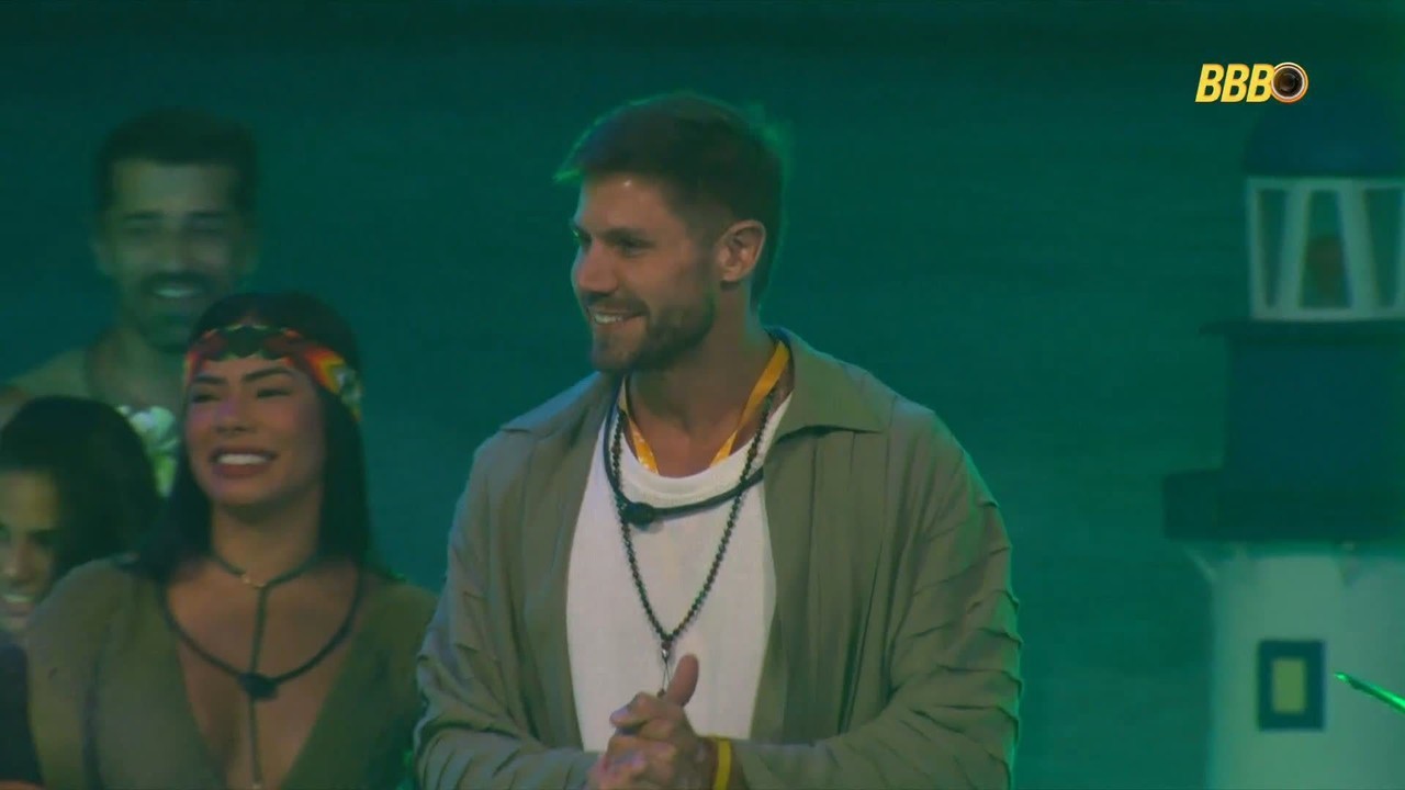 Começa Festa do Líder Jonas Sulzbach, e brother elogia: 'Que lindo!'