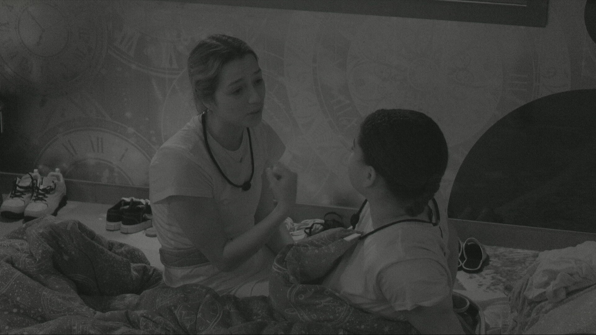 Samira chora ao deixar Prova do Líder com Juliano Floss, e reclama: 'Tava brincando'