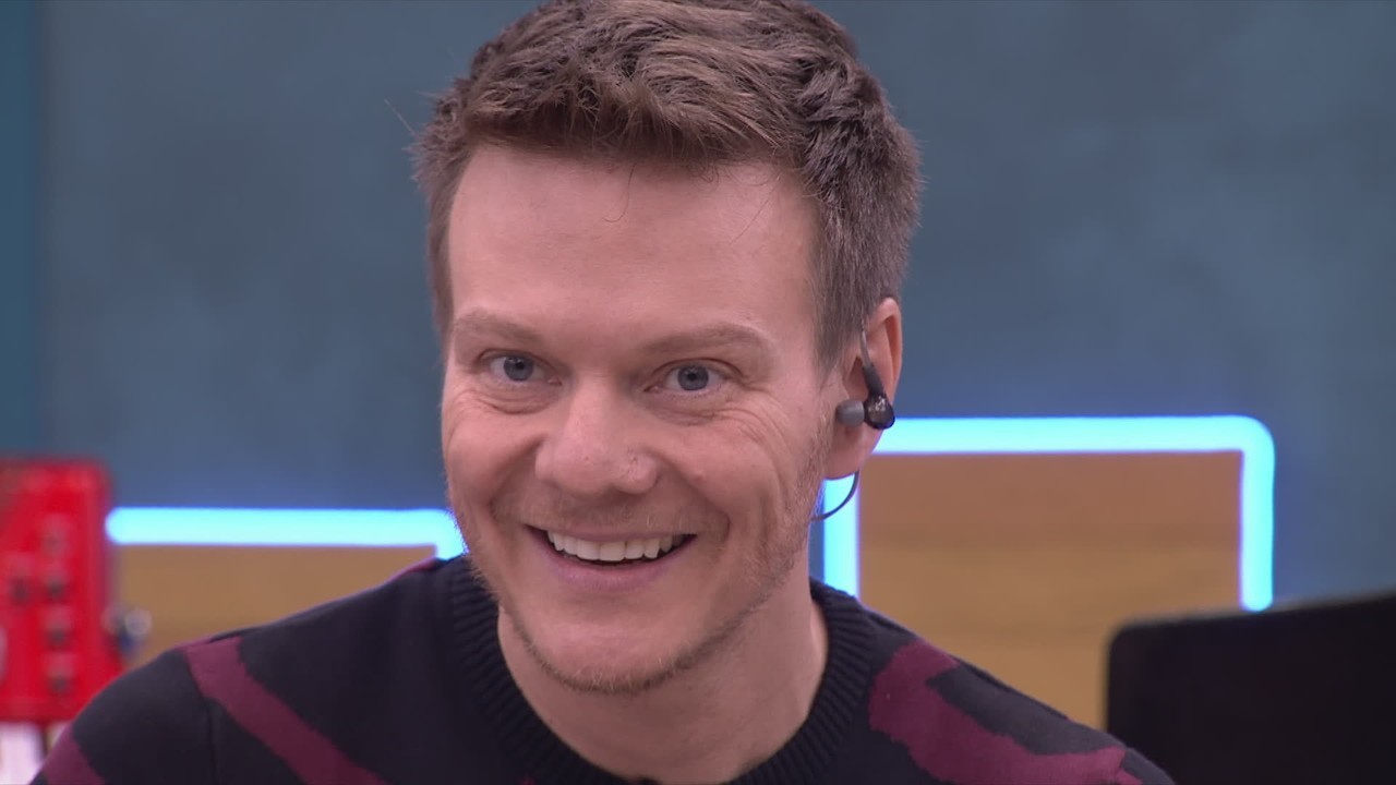 Revelações de amor, Camila Cabello e cartinhas: relembre momentos do mentor Michel Teló