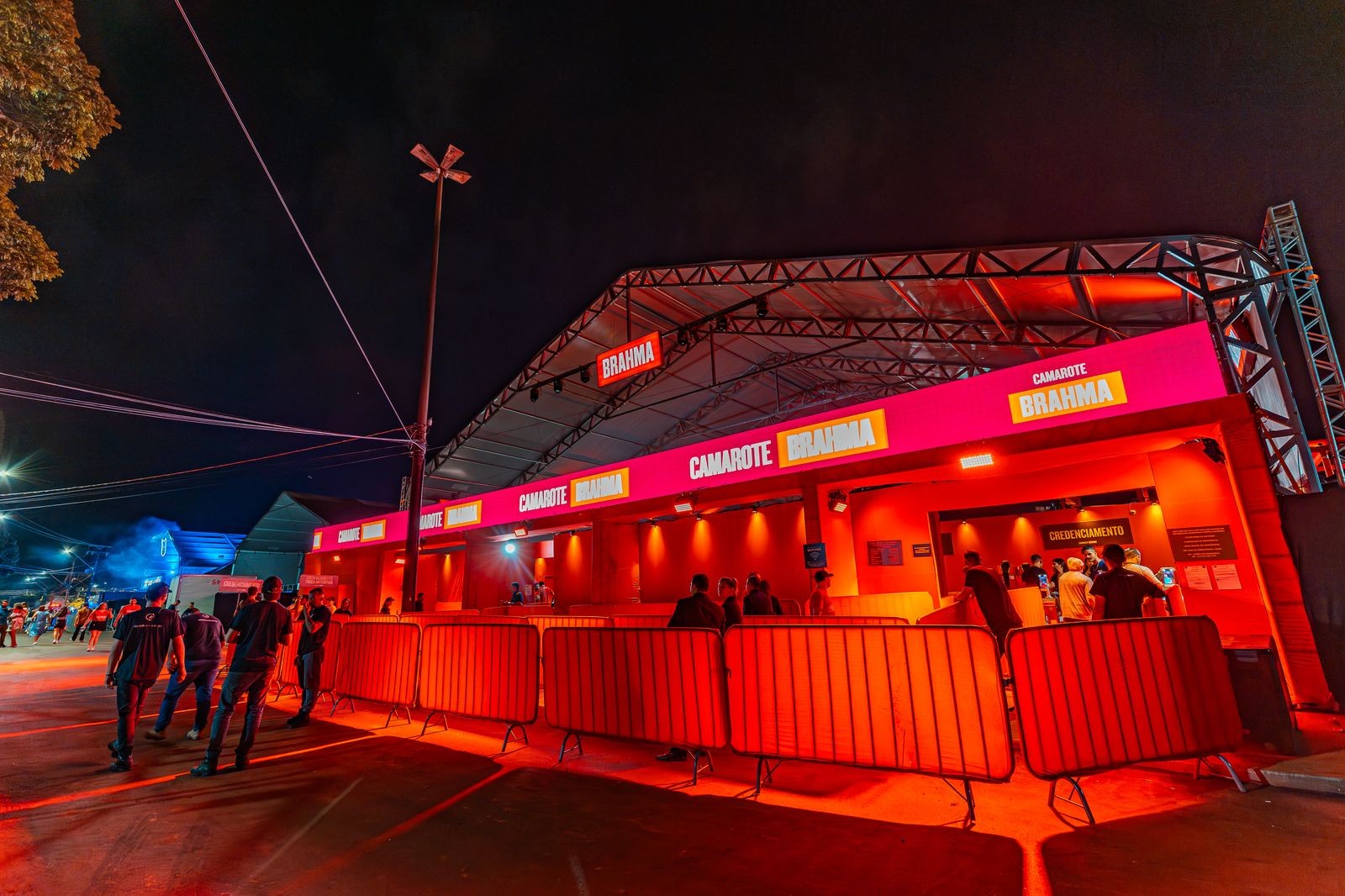 Camarotes da ExpoLondrina 2025 tem open bar e food, whisky e DJs | Gshow