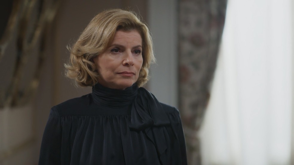 Em Vale Tudo, Raquel tem acerto de contas com Odete — Foto: Globo