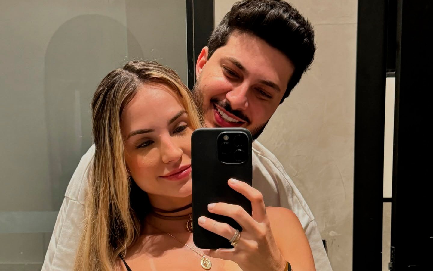 Gabi Martins entrega investida e fala de namoro à distância com Matheus Fidelis: 'Quem quer, dá um jeito'