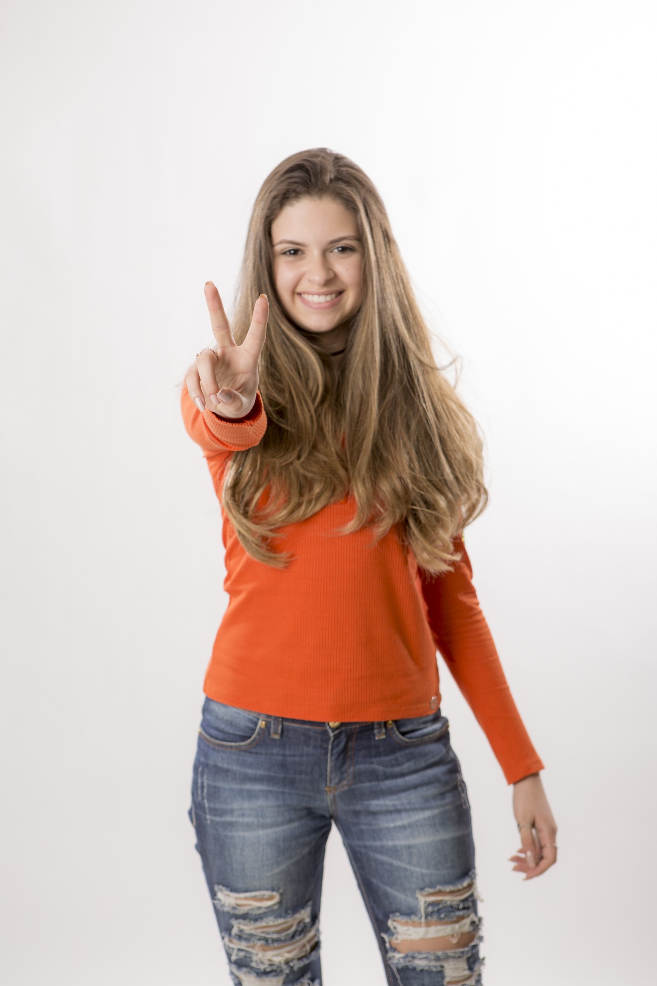 Gabi Borges vira as cadeiras de Brown e Victor & Leo no ‘The Voice Kids ...