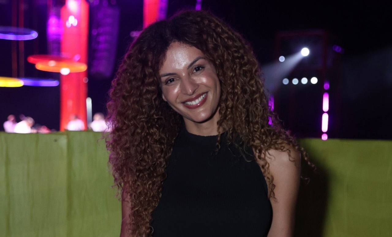 No ar em Três Graças, Gabriela Loran ganha votação de melhor look em show de Ivete Sangalo