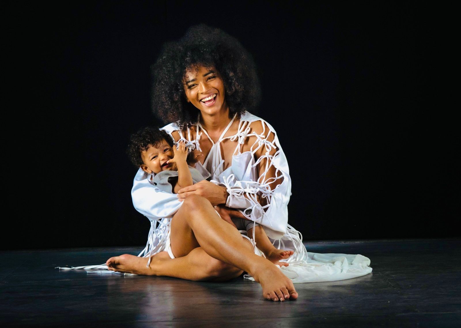 Ísis Broken, mãe de Apolo, ressalta a importância do reconhecimento de mulheres trans como mães