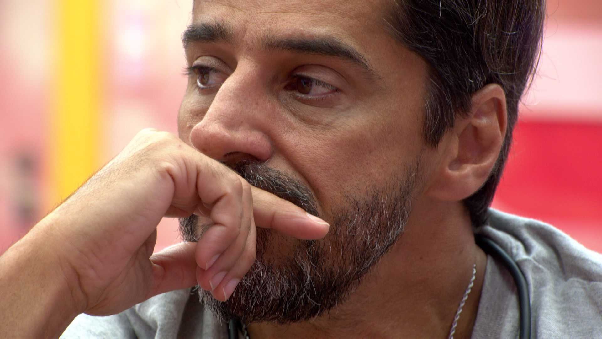 Alberto Cowboy repercute saída de Sarah Andrade e brinca: 'Não vou aguentar o Jonas sozinho'