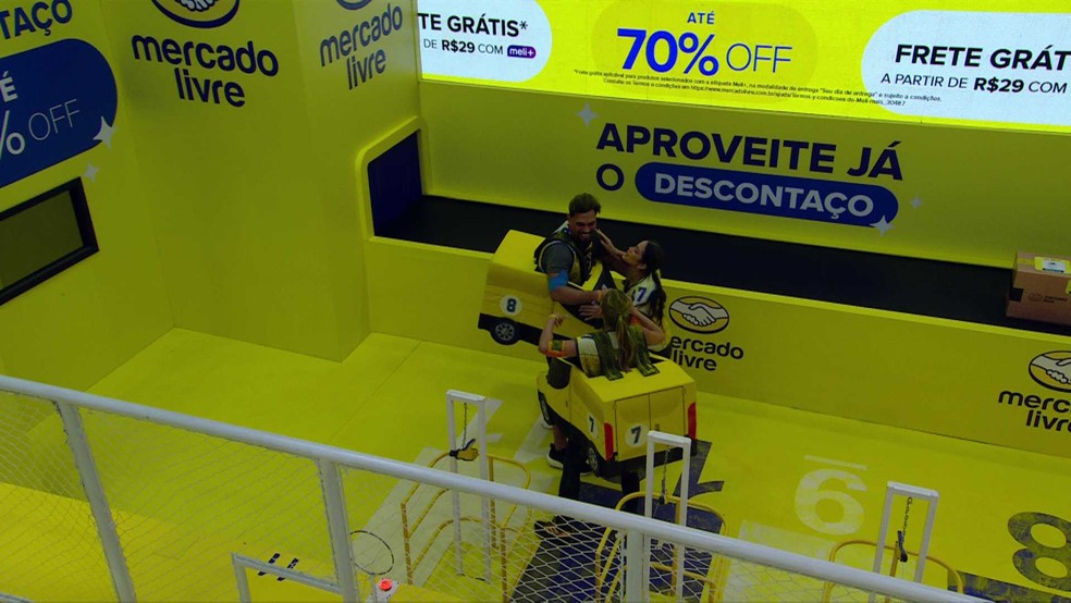 Eva e Renata são as últimas a deixarem Prova de Resistência no BBB 25 — Foto: Globo