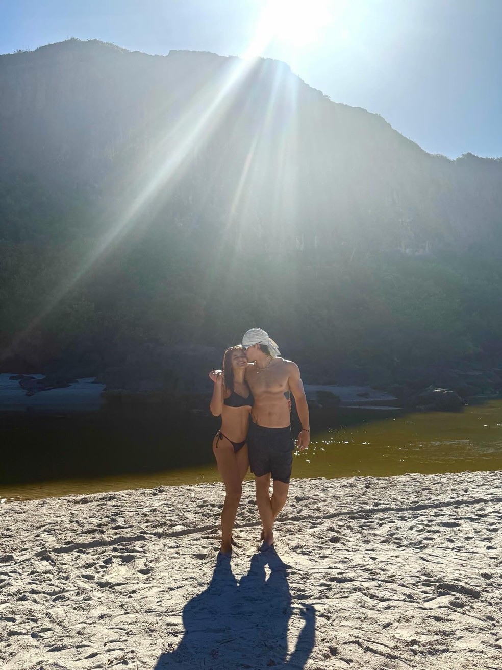 Lucas Pinheiro e Isadora Cruz — Foto: Reprodução/Instagram