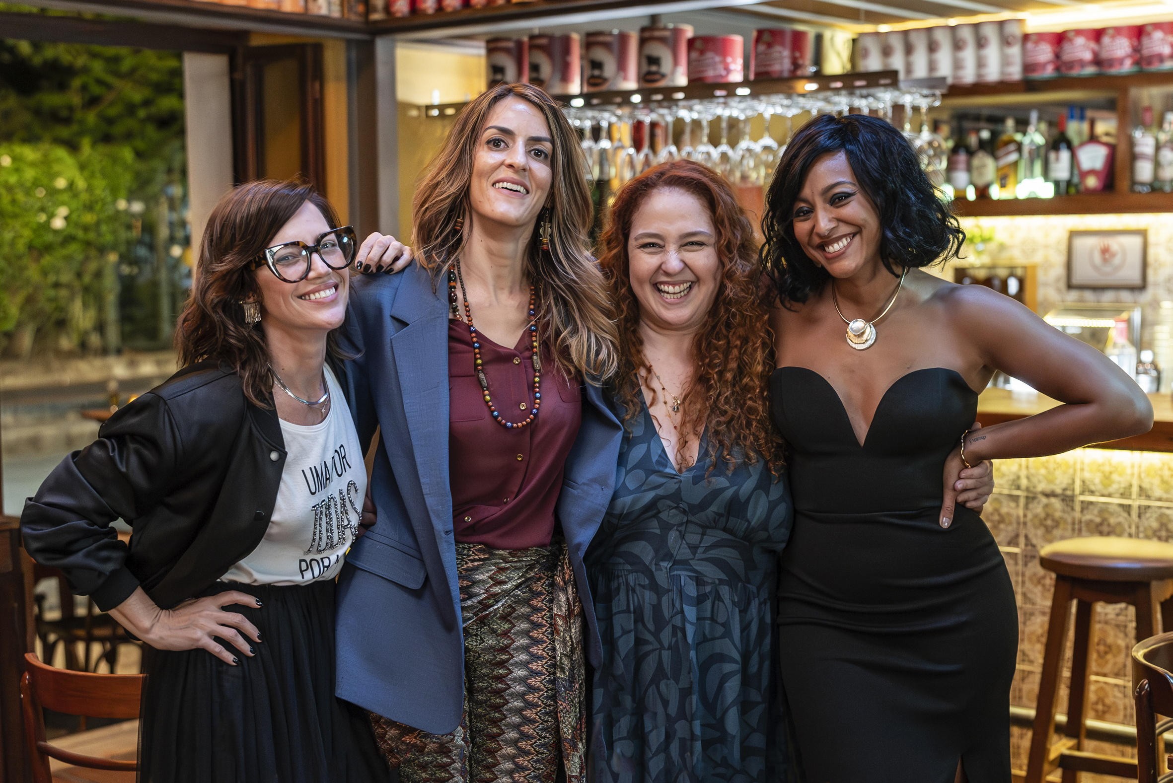 Juntas & Separadas: confira trailer da primeira série criada por Thalita Rebouças