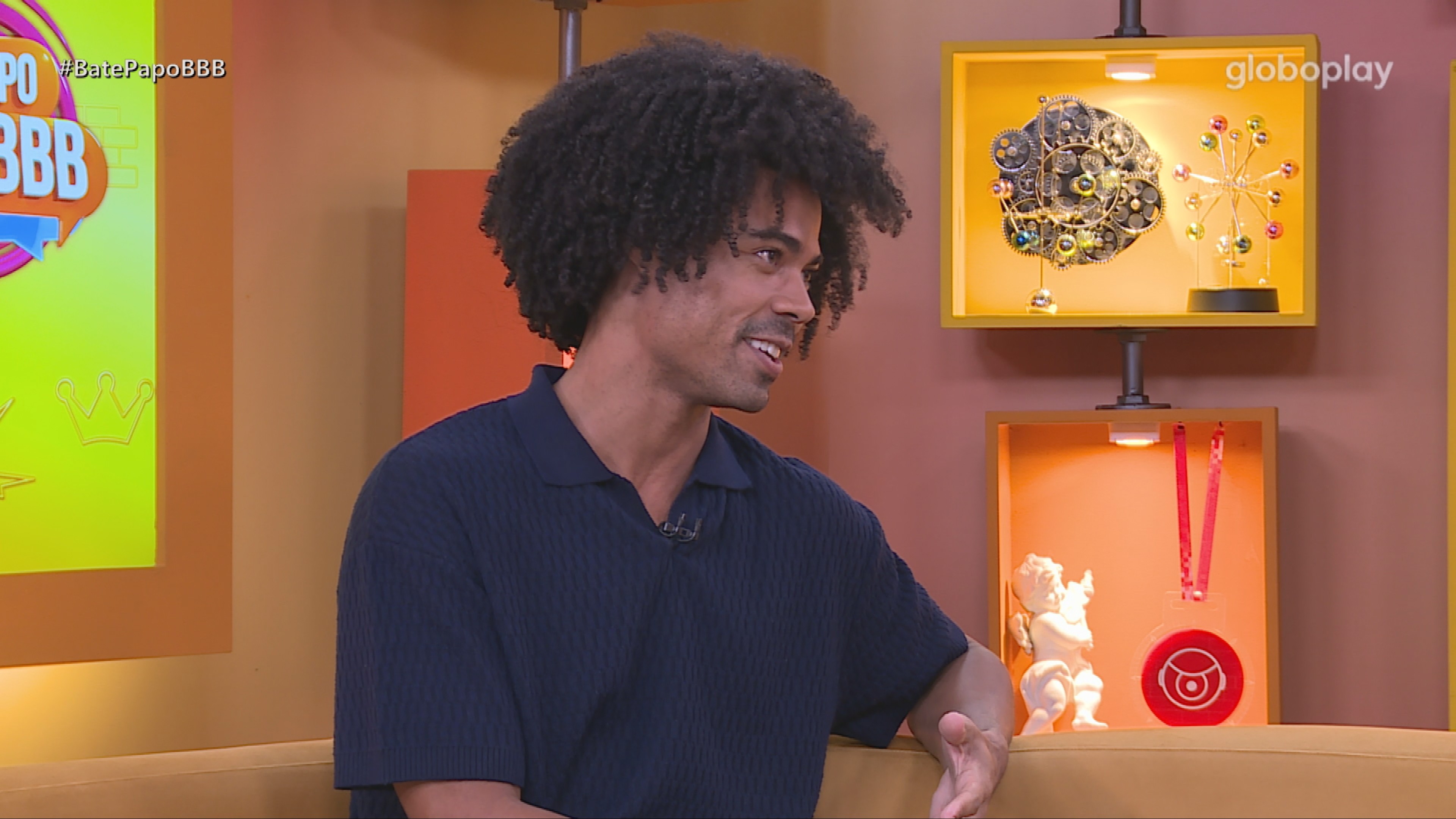 Breno classifica relação com Ana Paula Renault como estranha e a compara com Alberto Cowboy