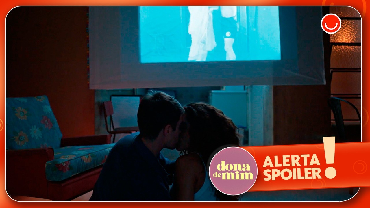 Dona de Mim: Davi beija Bárbara após transformar galpão de luta em cinema
