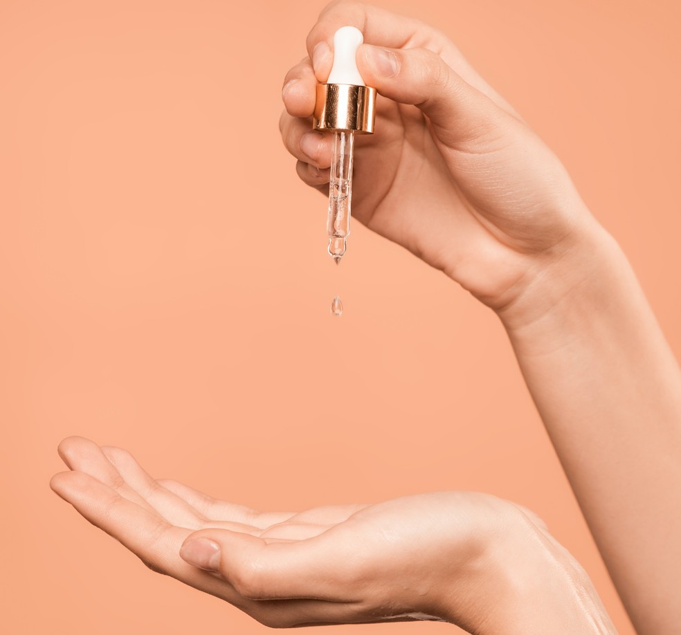 Lembre-se: o oposto de pele seca não é pele oleosa. O oposto de pele seca é um pele muito bem hidratada — Foto: Pexels