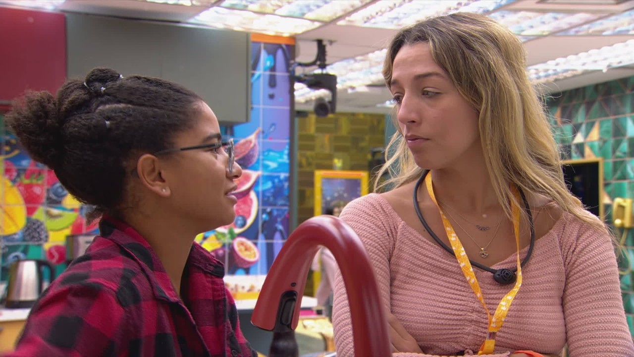 Milena revela papo de aliados para Samira, e Líder critica brother: 'Quer chamar atenção'