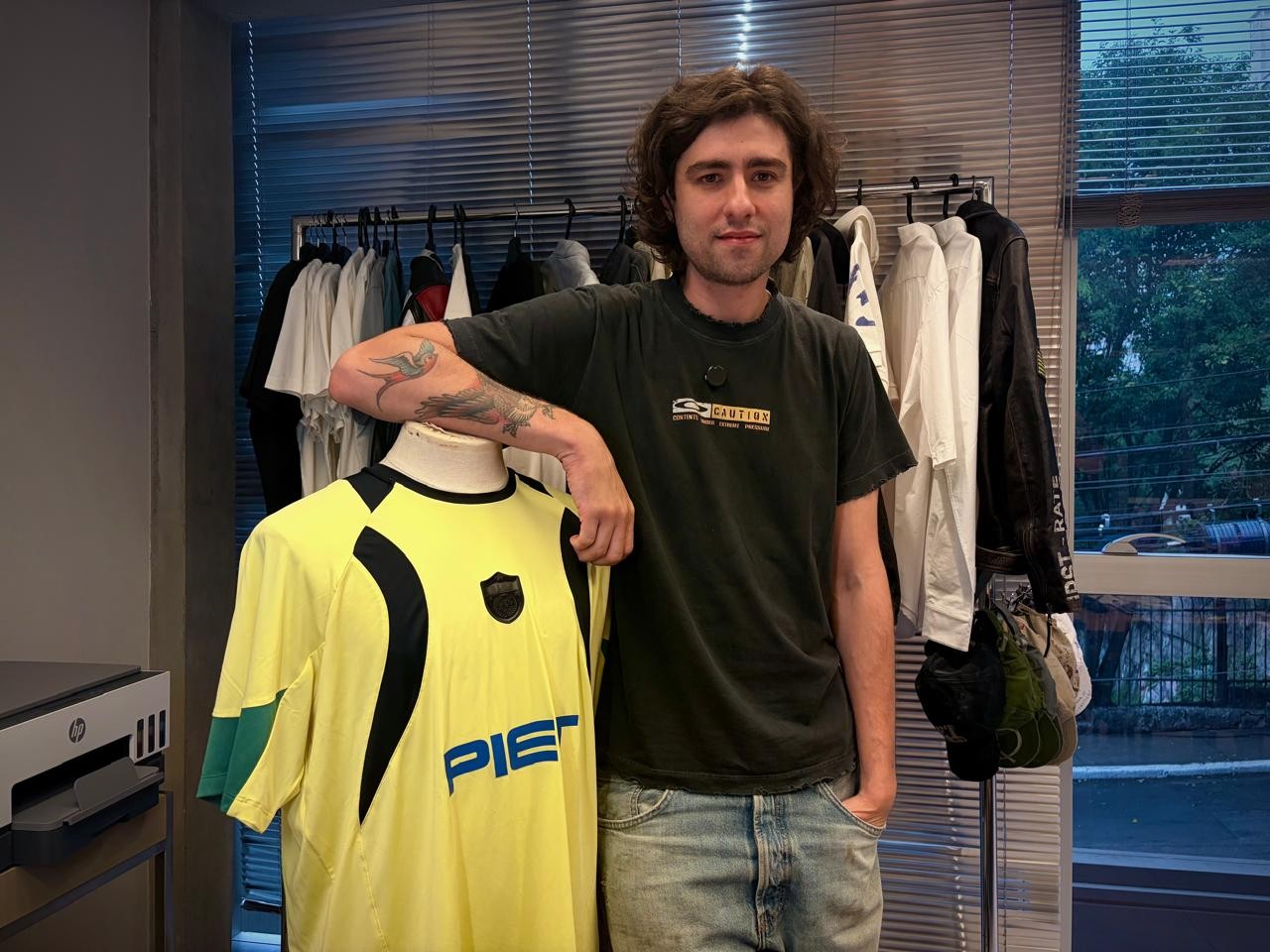 Rio Fashion Week: Piet cria desfile que mistura música e paixão do brasileiro pelo futebol