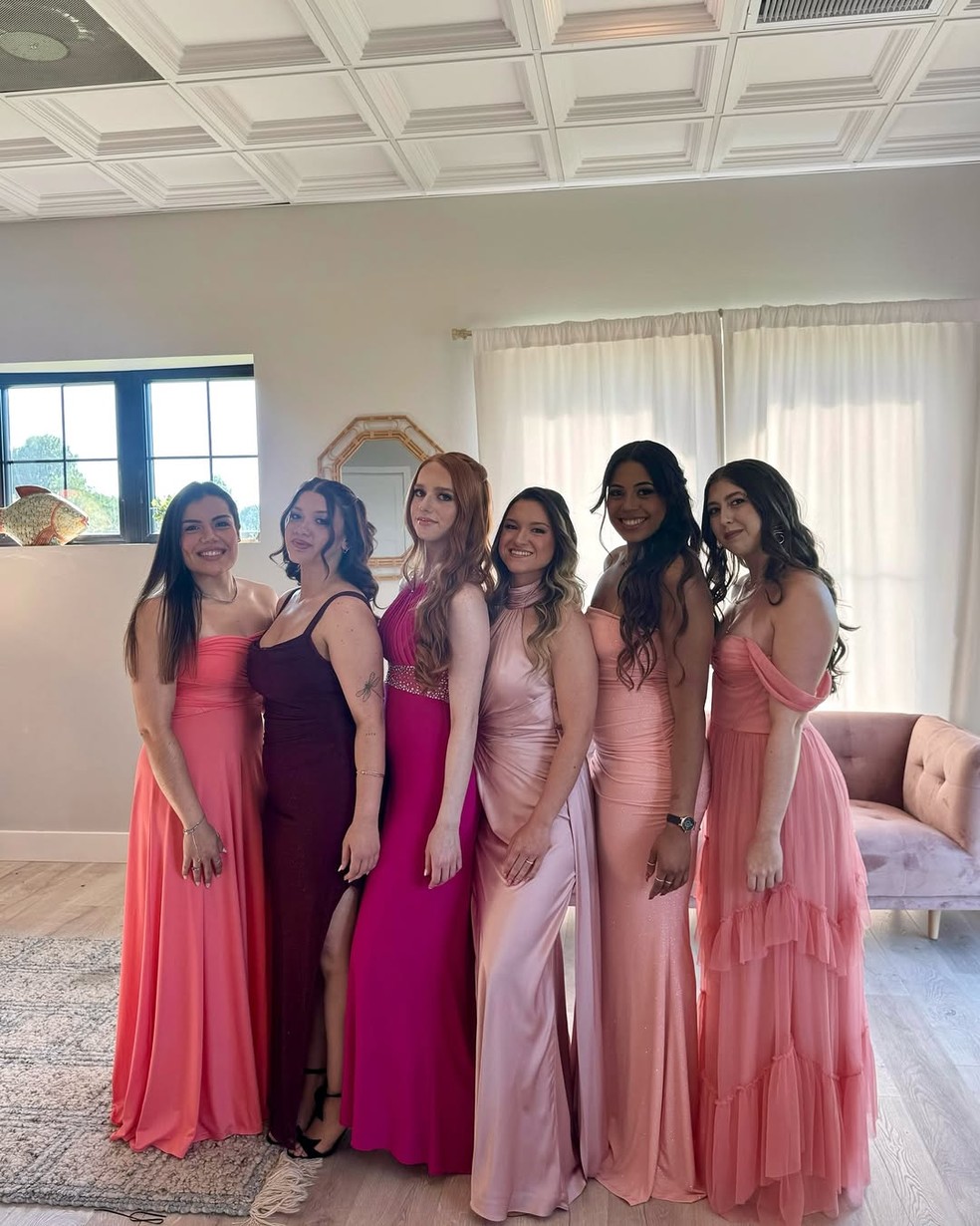 Marina Liberato abre álbum de casamento da irmã — Foto: Reprodução do Instagram