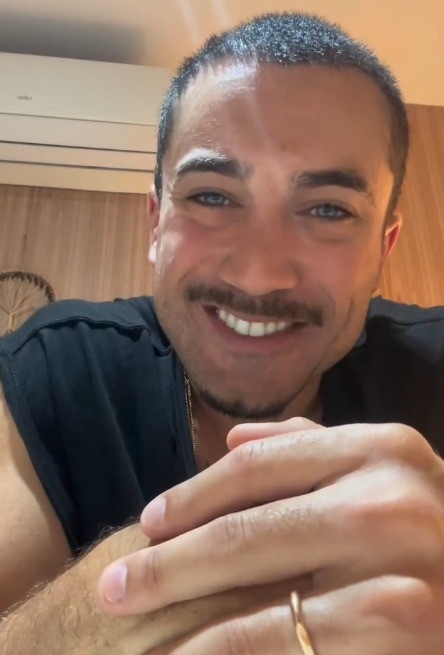 Ricardo Viana nega rumores de briga com mãe de Lexa e diz: 'Sogra, te amo'