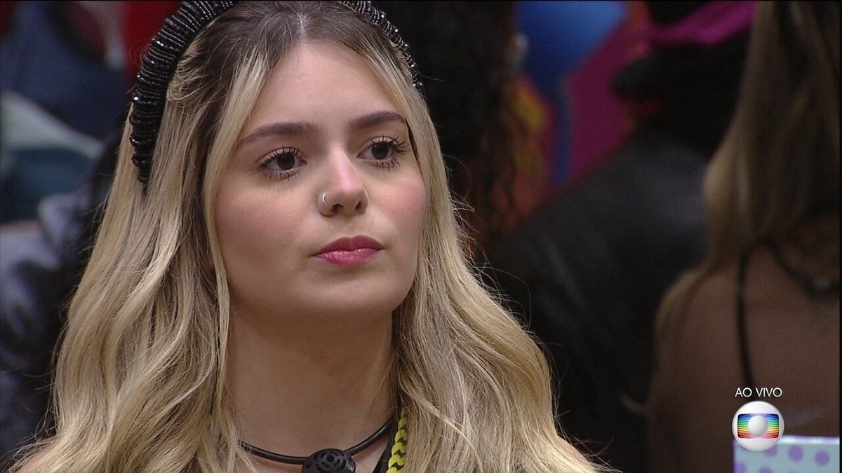 Líder Viih Tube Indica Fiuk E Gilberto Ao 12º Paredão Do Bbb21 Casa