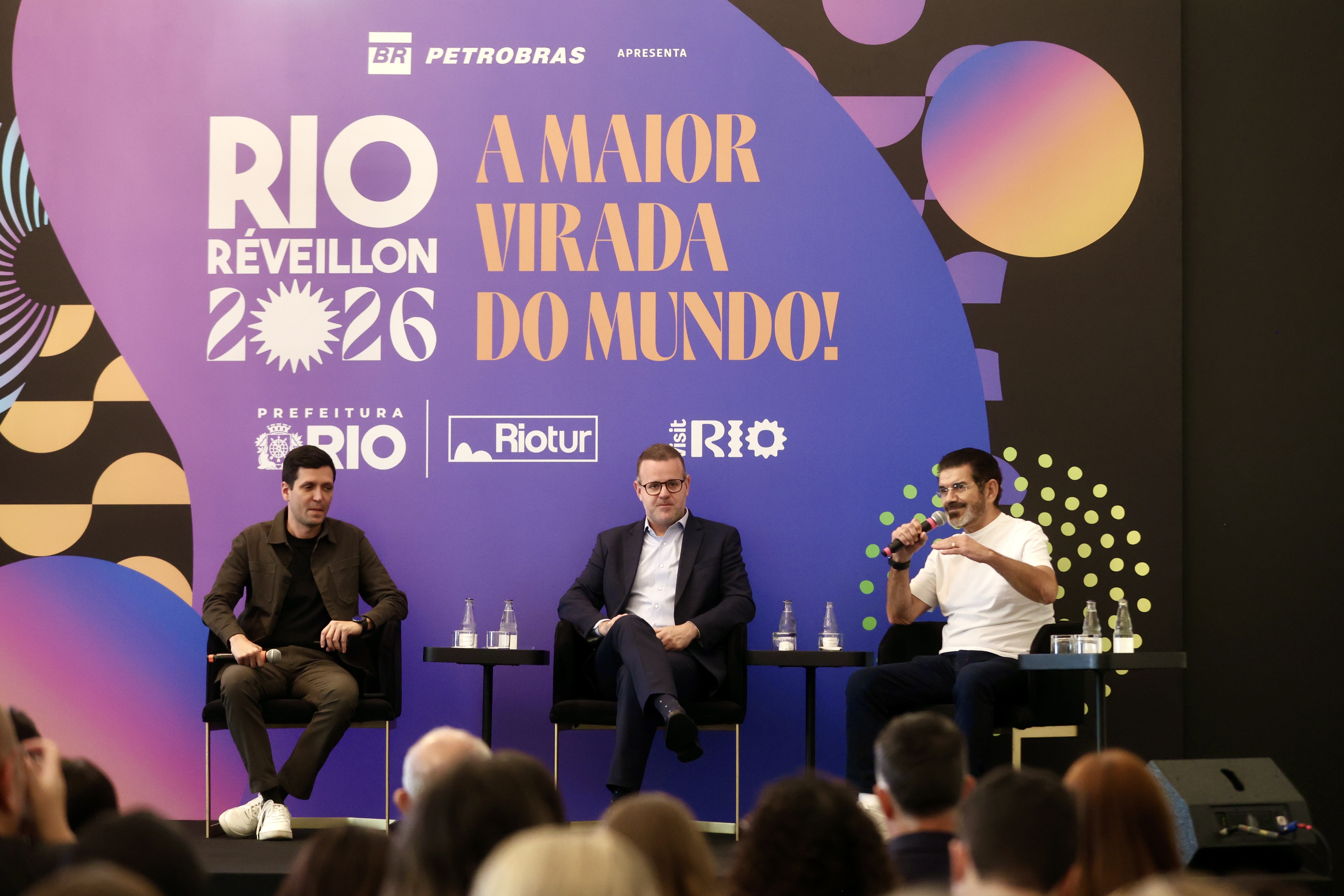 Réveillon 2026: Palco Gospel, show de drones e participações famosas; saiba o que vai rolar