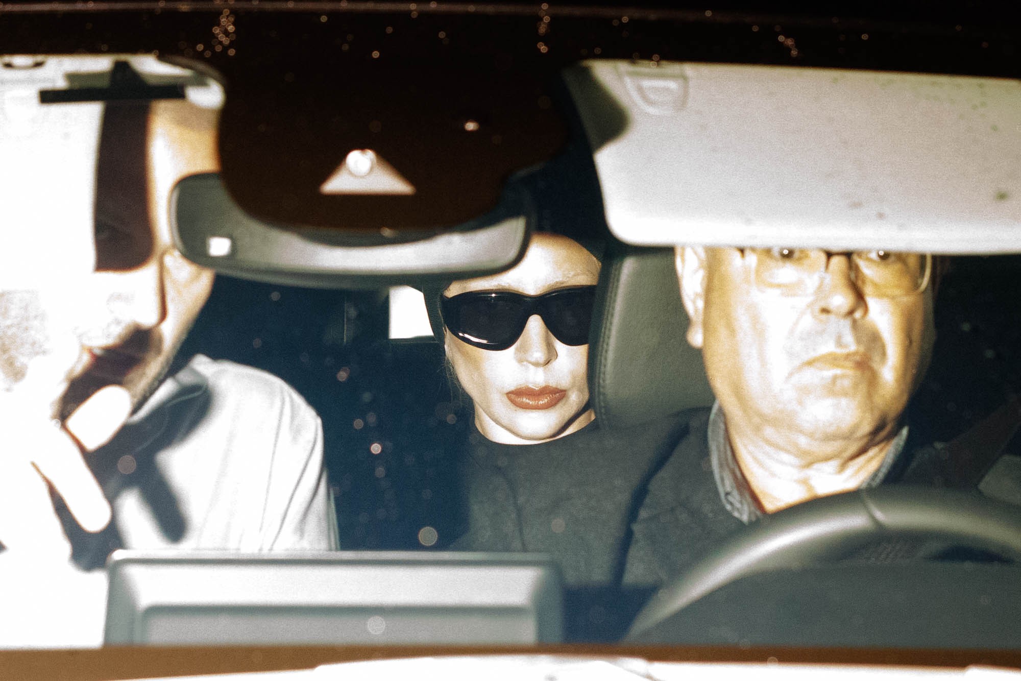 Lady Gaga desembarca no Rio para show na Praia de Copacabana