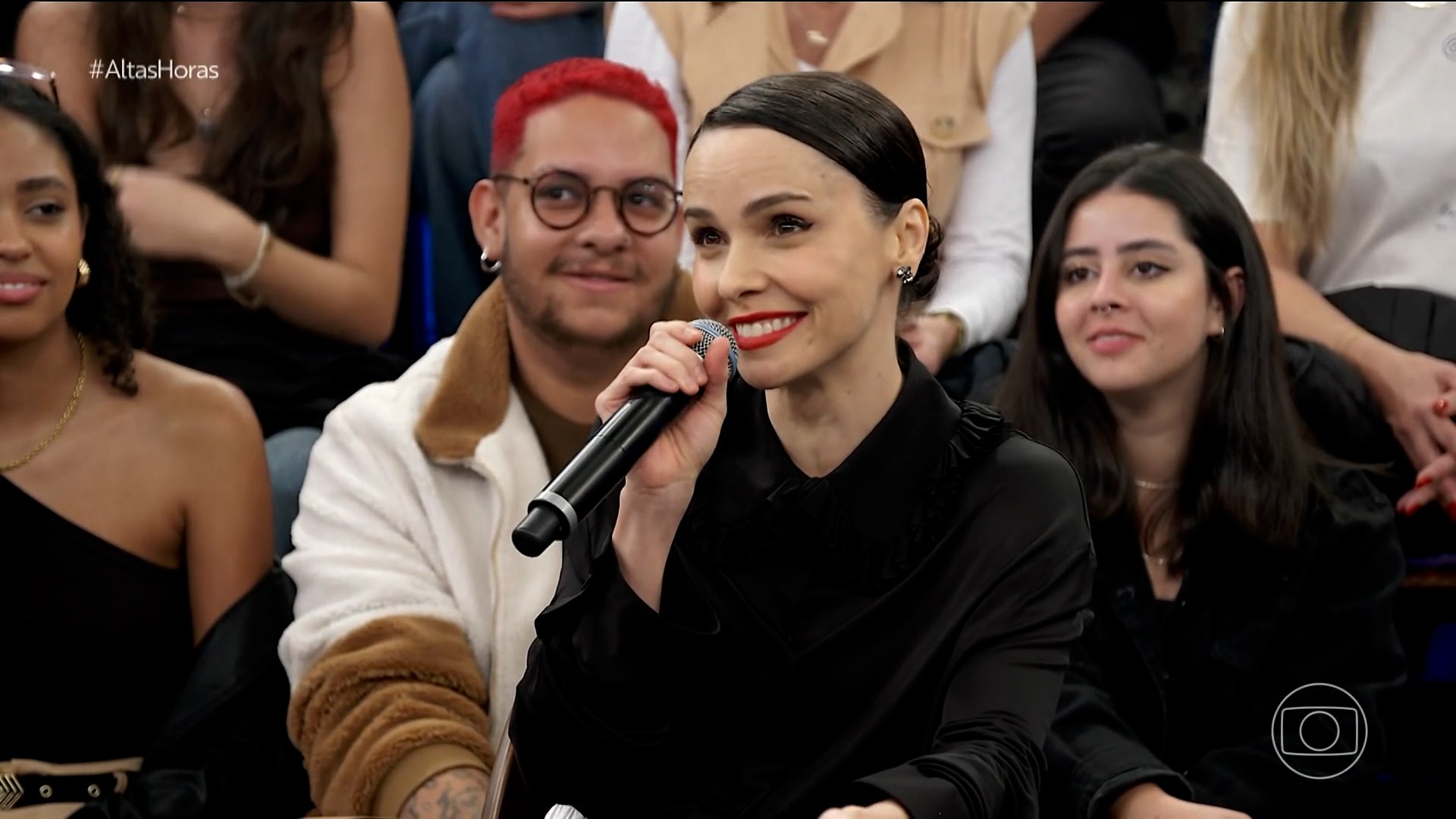 Débora Falabella fala dos desafios de interpretar Rita em Avenida Brasil