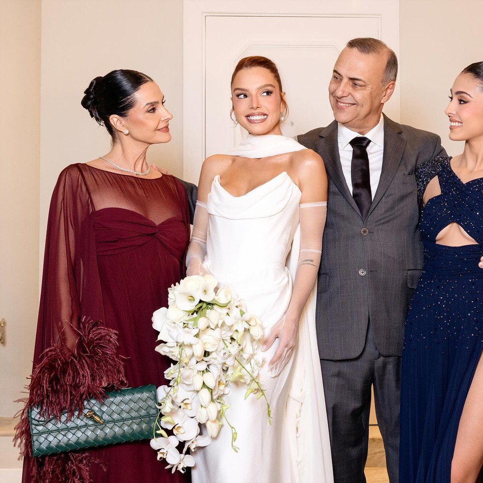 Giovanna Lancellotti abre novo álbum de casamento — Foto: Reprodução/Instagram