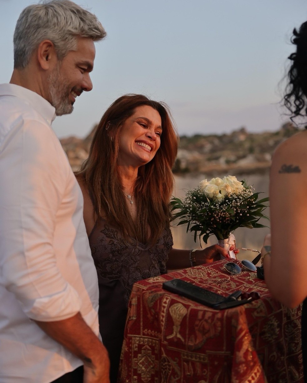 Otaviano Costa e Flavia Alessandra renovam votos de casamento — Foto: Reprodução/Instagram