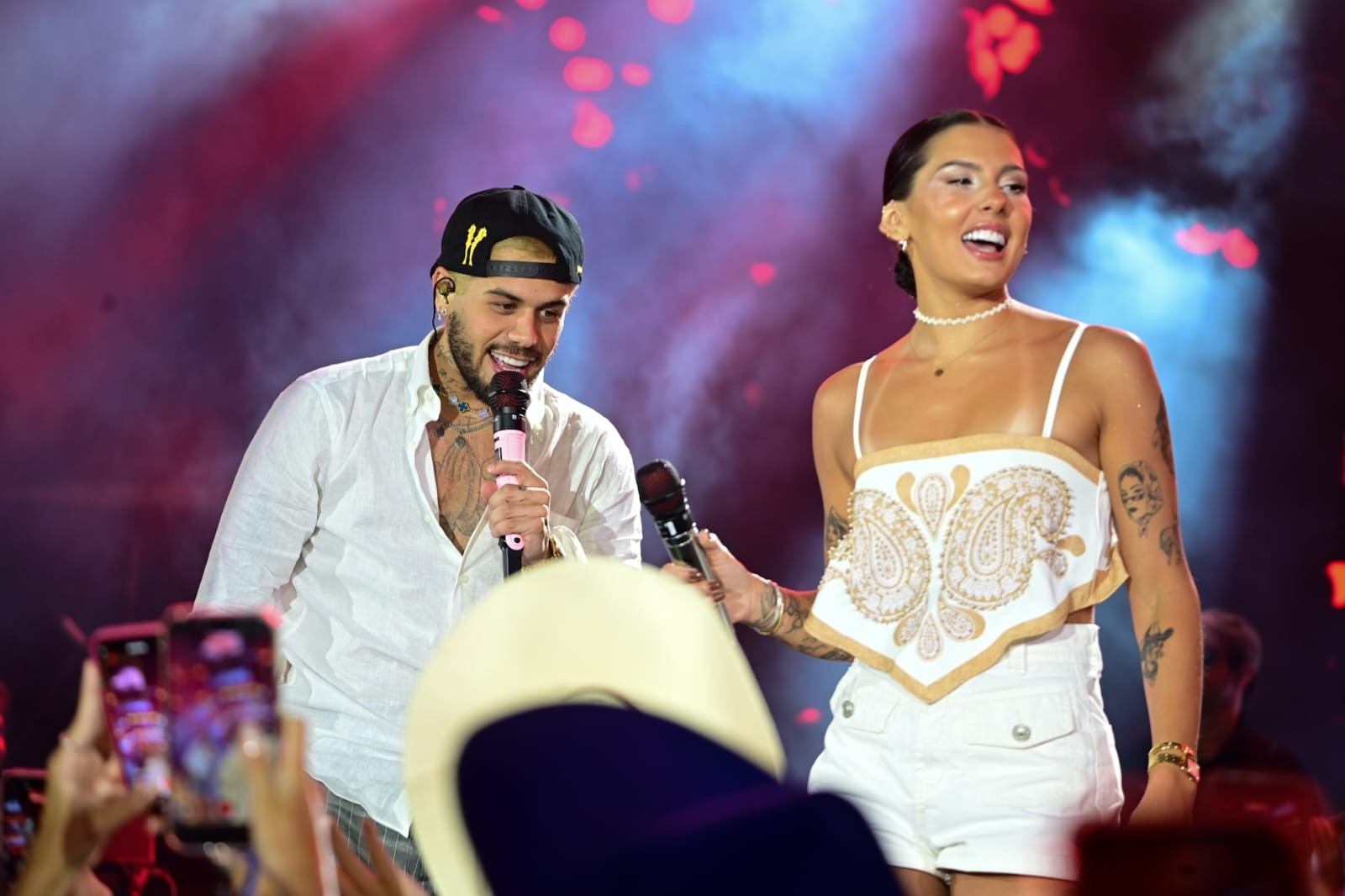 Ana Castela agradece a Zé Felipe por participação em show