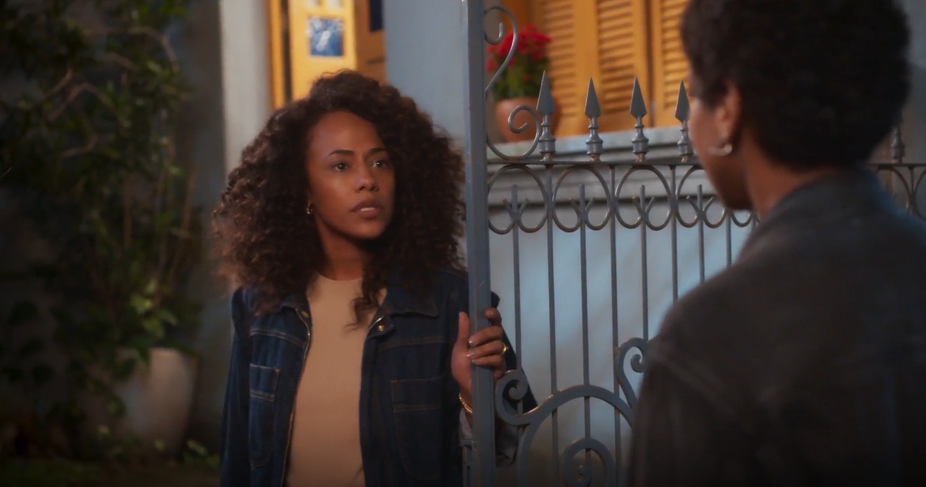 Em Coração Acelerado, Eduarda fica cara a cara com a mãe, Valéria, e descobre que tem uma irmã