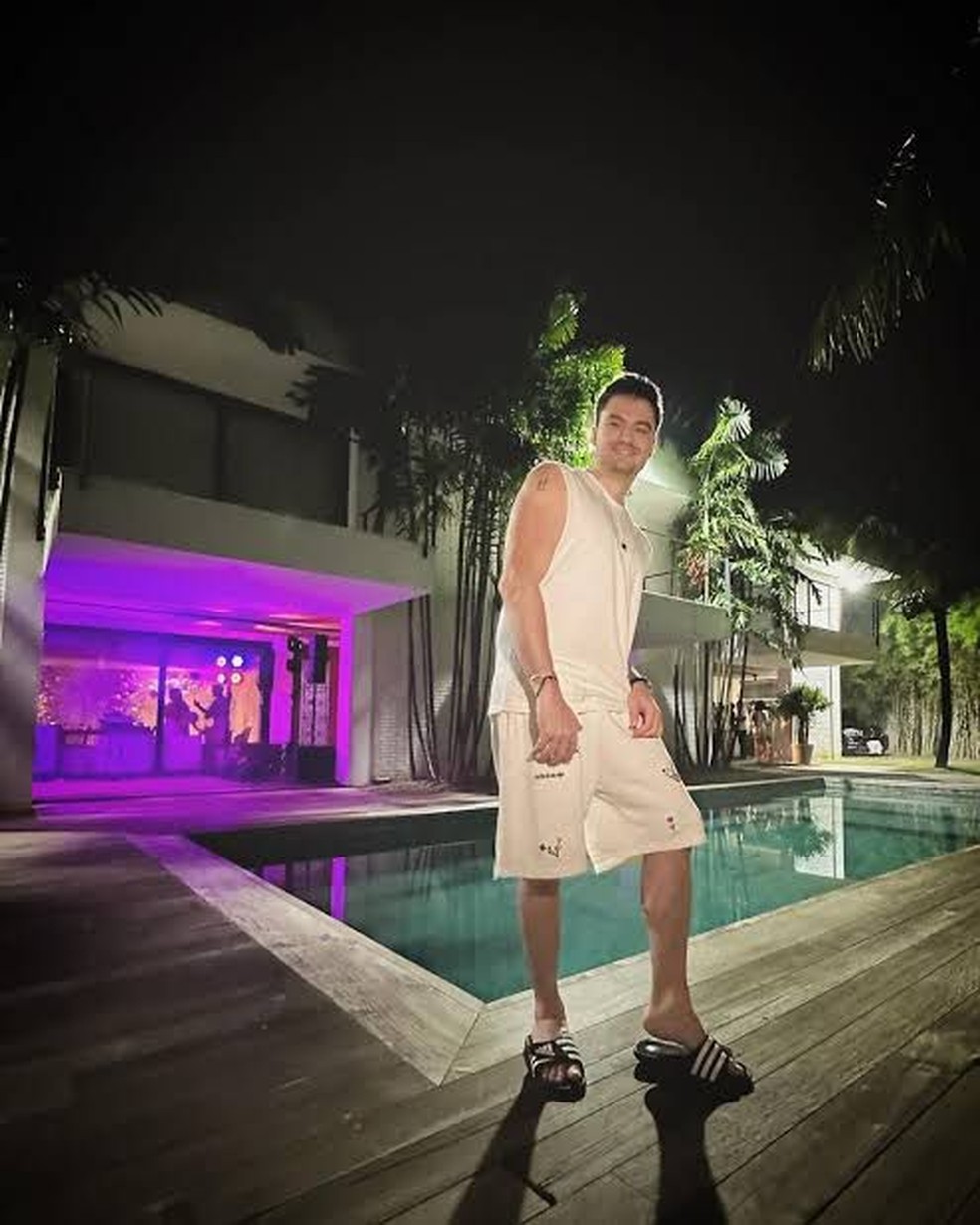 Casa de Felipe Neto depois da fama — Foto: Reprodução/Instagram