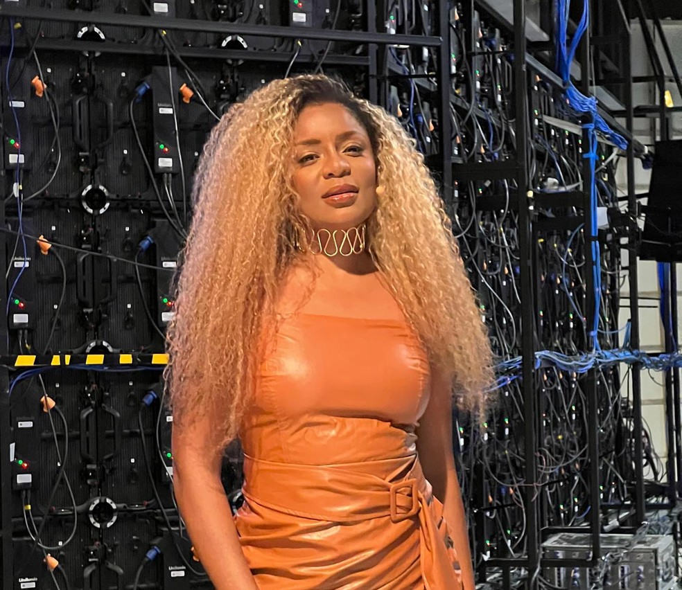 Cariúcha vinha lidando com crises de dor há dois anos antes de operação para retirada dos miomas às pressas — Foto: Reprodução / Instagram