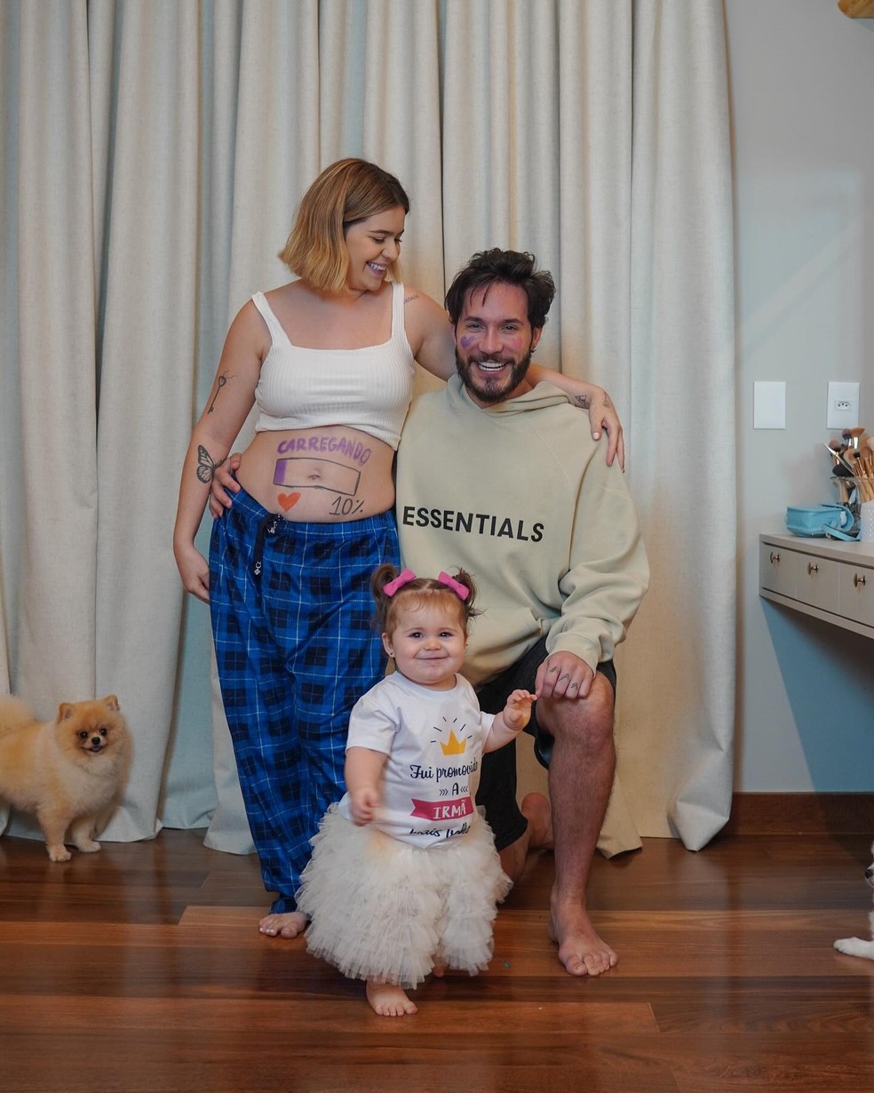 Viih Tube e Eliezer recriam foto — Foto: Instagram