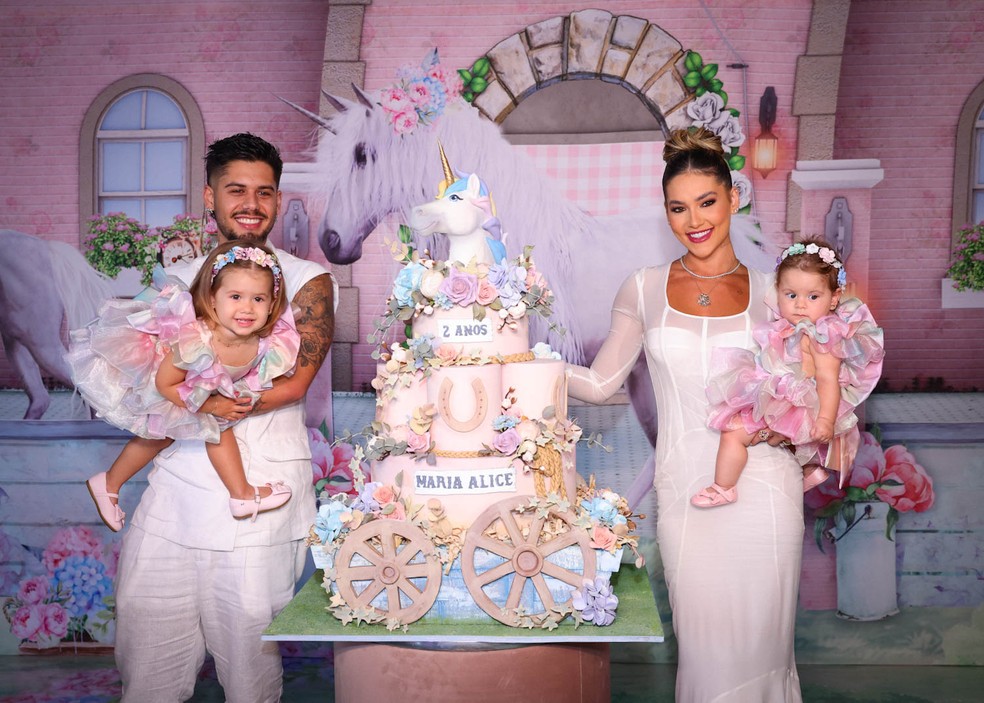 Roupa para aniversario store de 2 anos